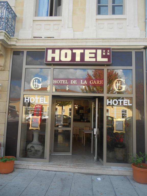 Hotel De La Gare Romans-sur-Isère Екстериор снимка